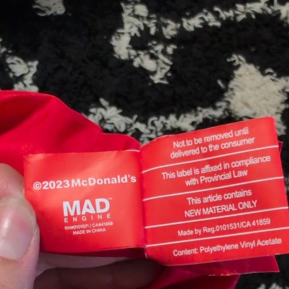 Stylish Red and Yellow Crossbody Bag - Picture 2 of 4